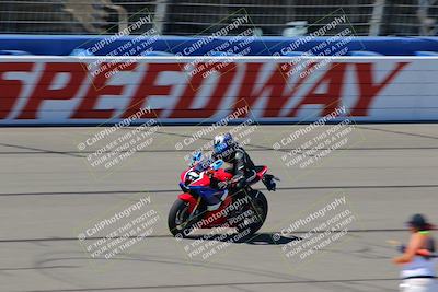 media/Jun-26-2022-Fastrack Riders (Sun) [[e3c435f101]]/Level 2/Start Finish/